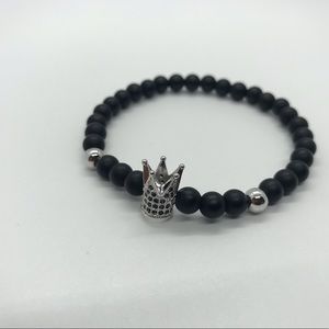King bracelet piece